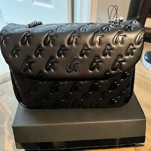 MONOGRAM  MED CLASSIC FLAP BAG MATTE BLACK


Sold out on website
New out the box